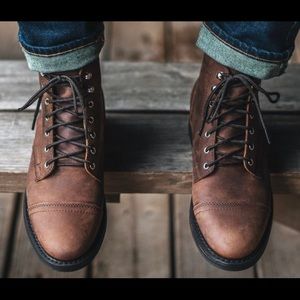 Mens Brown Lace-Up Leather Boots